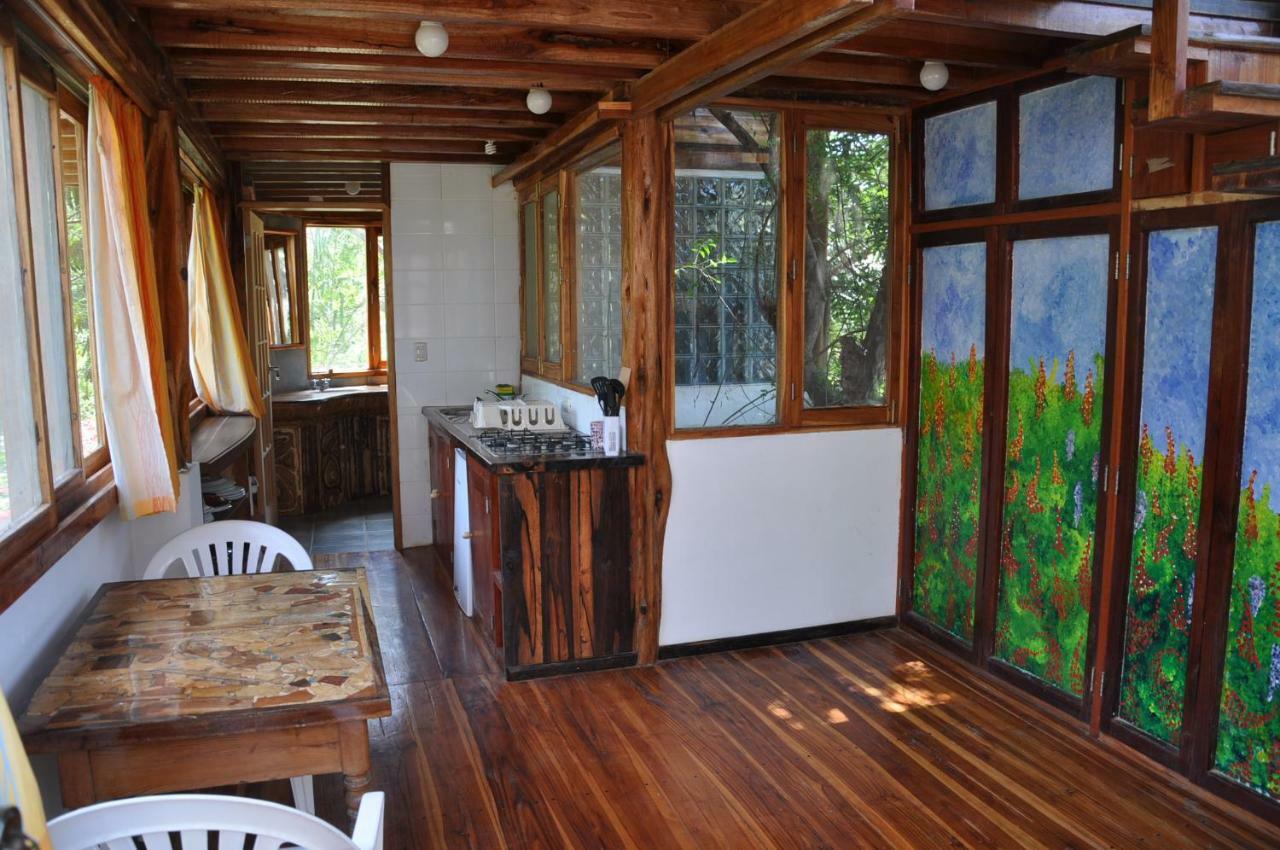 Hosteria Mandala ปูแอร์โตโลเปซ ภายนอก รูปภาพ