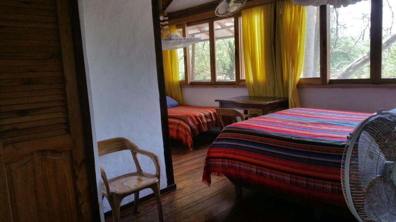 Hosteria Mandala ปูแอร์โตโลเปซ ภายนอก รูปภาพ