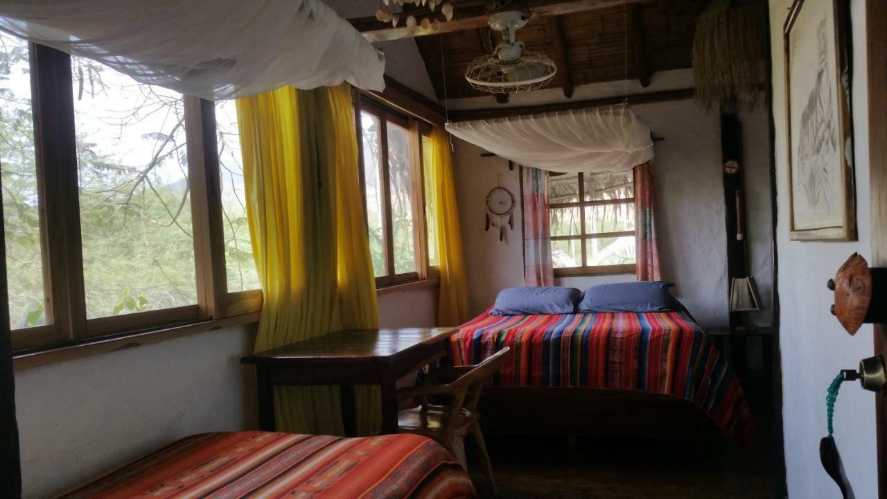Hosteria Mandala ปูแอร์โตโลเปซ ภายนอก รูปภาพ
